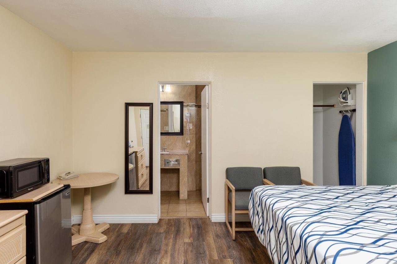 Stay Express Inn Elko Eksteriør bilde